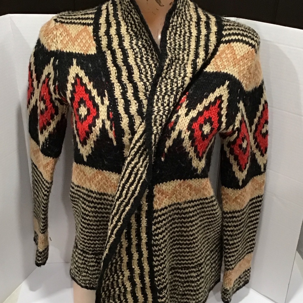 Geometric Women’s Stylish Cardigan